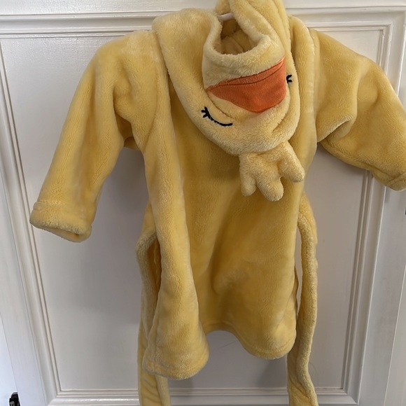 Duck Robe - Picture 2 of 2